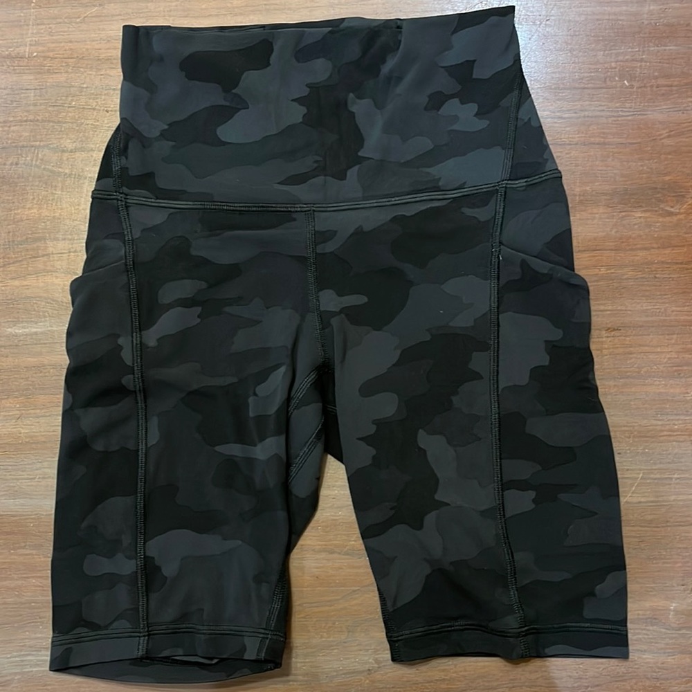 Lululemon Align w/Pockets Size 2